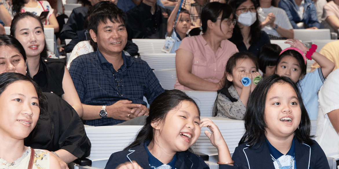 Victoria School's Parents and Students